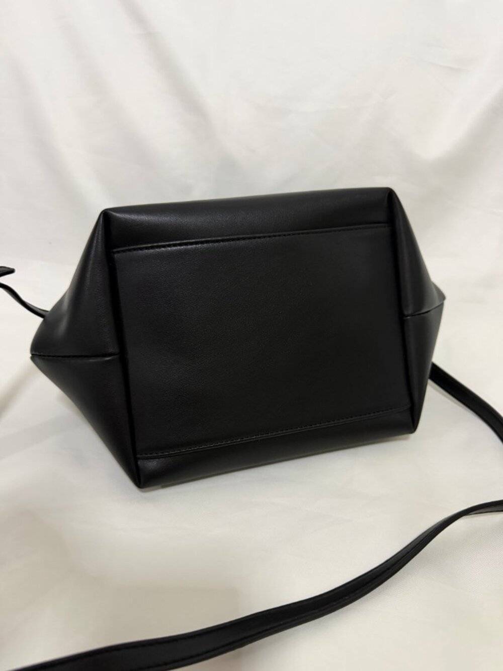 Ganni Black Small Bou Bag - Picture 4 of 9